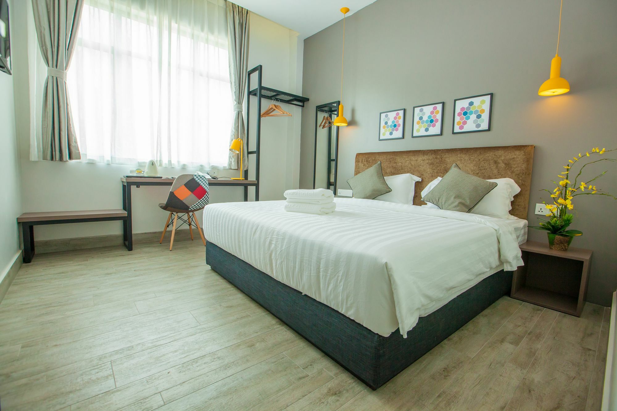 Bzz Hotel Skudai Extérieur photo