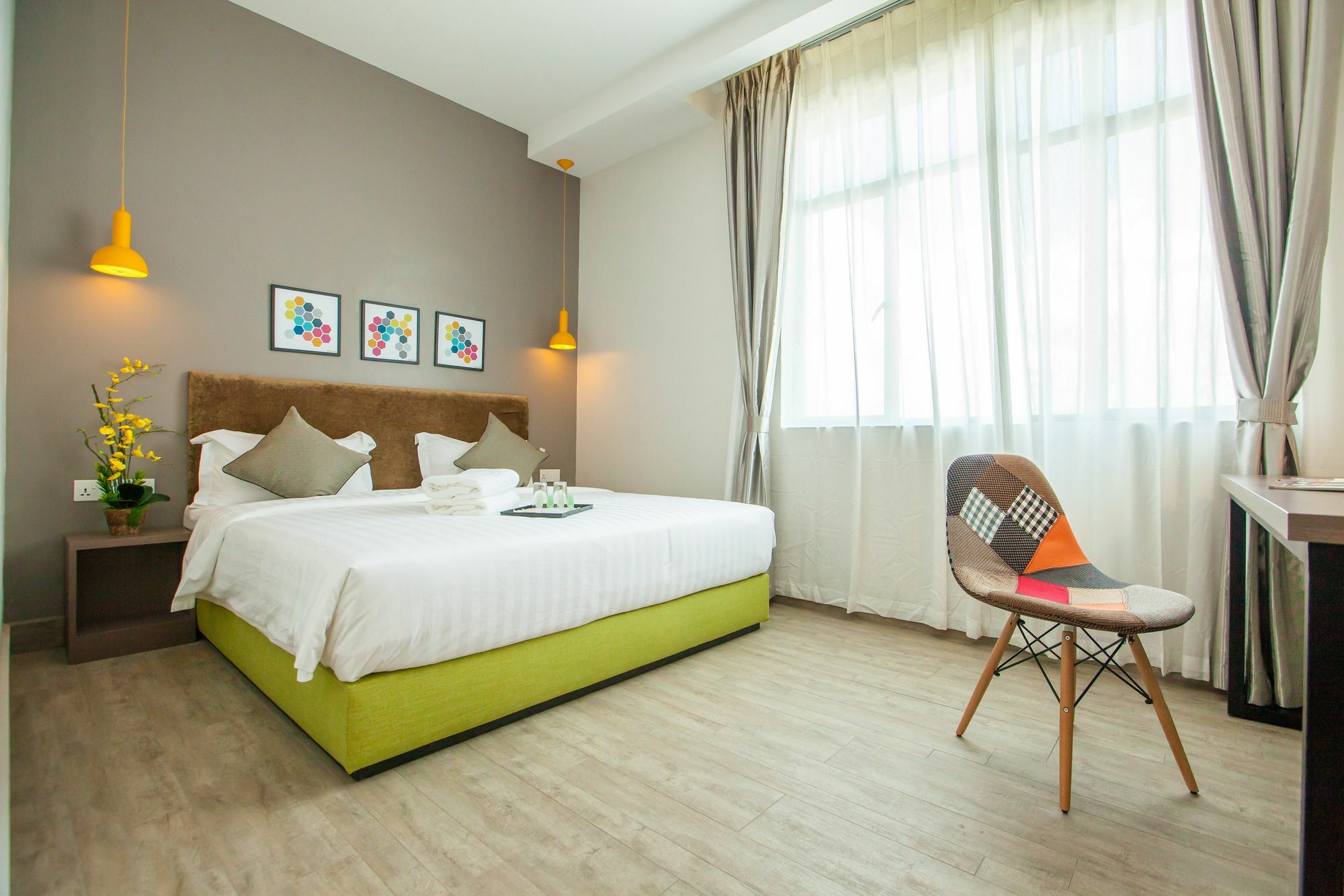 Bzz Hotel Skudai Extérieur photo