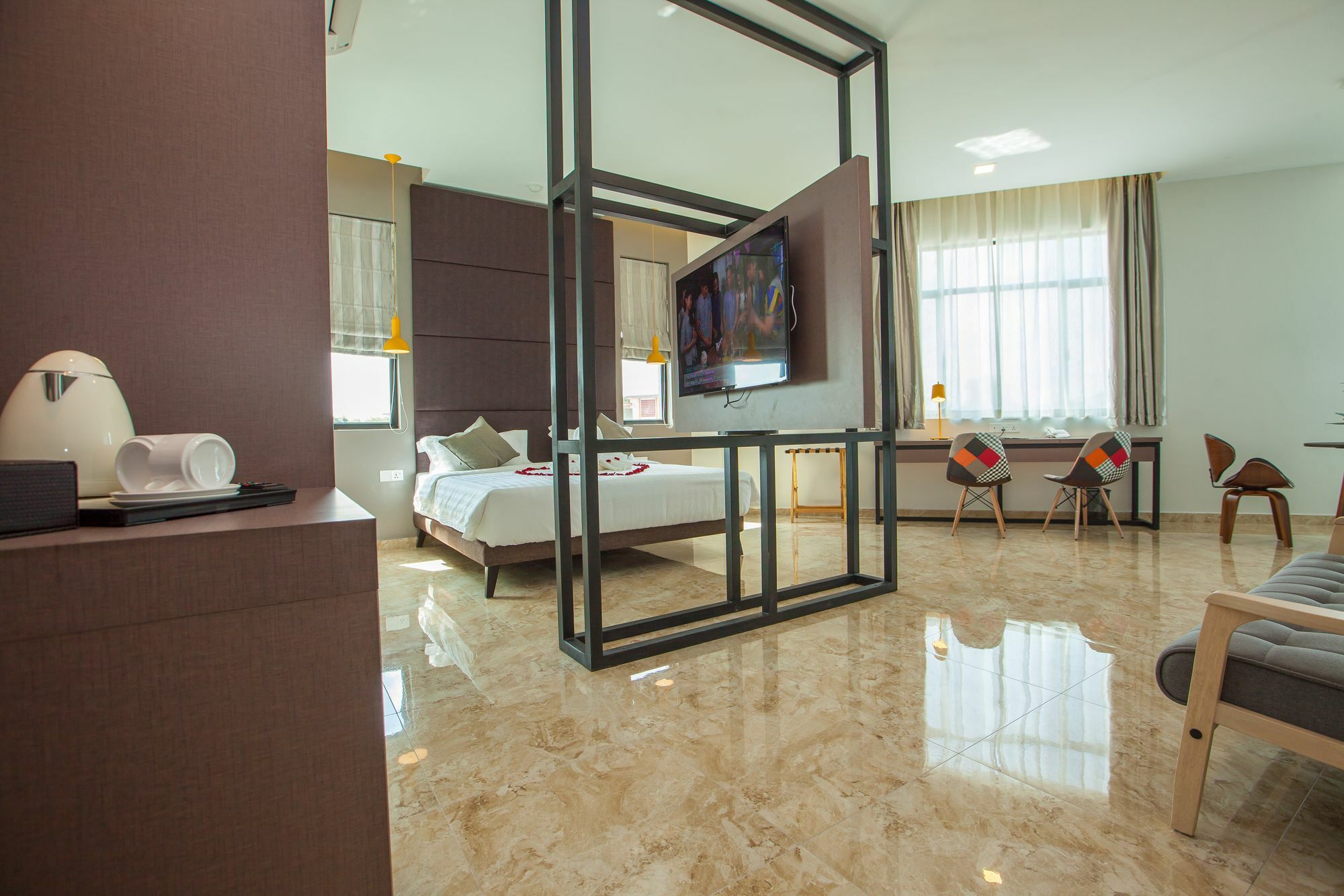 Bzz Hotel Skudai Extérieur photo